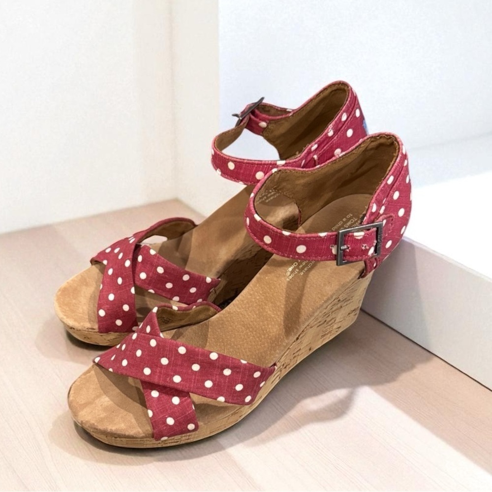 Polka Dot Wedge Sandals - Red and White Tom’s Women’s heel pin up style women - Picture 1 of 6